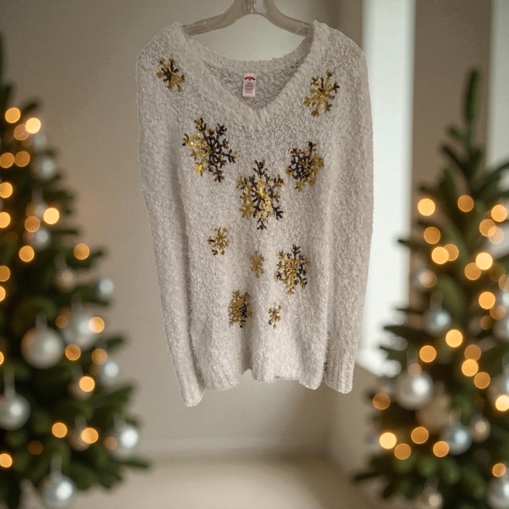 Holiday Time Festive White/Gold Sequined Snowflake.   Cozy, Ugly Sweater Sz L